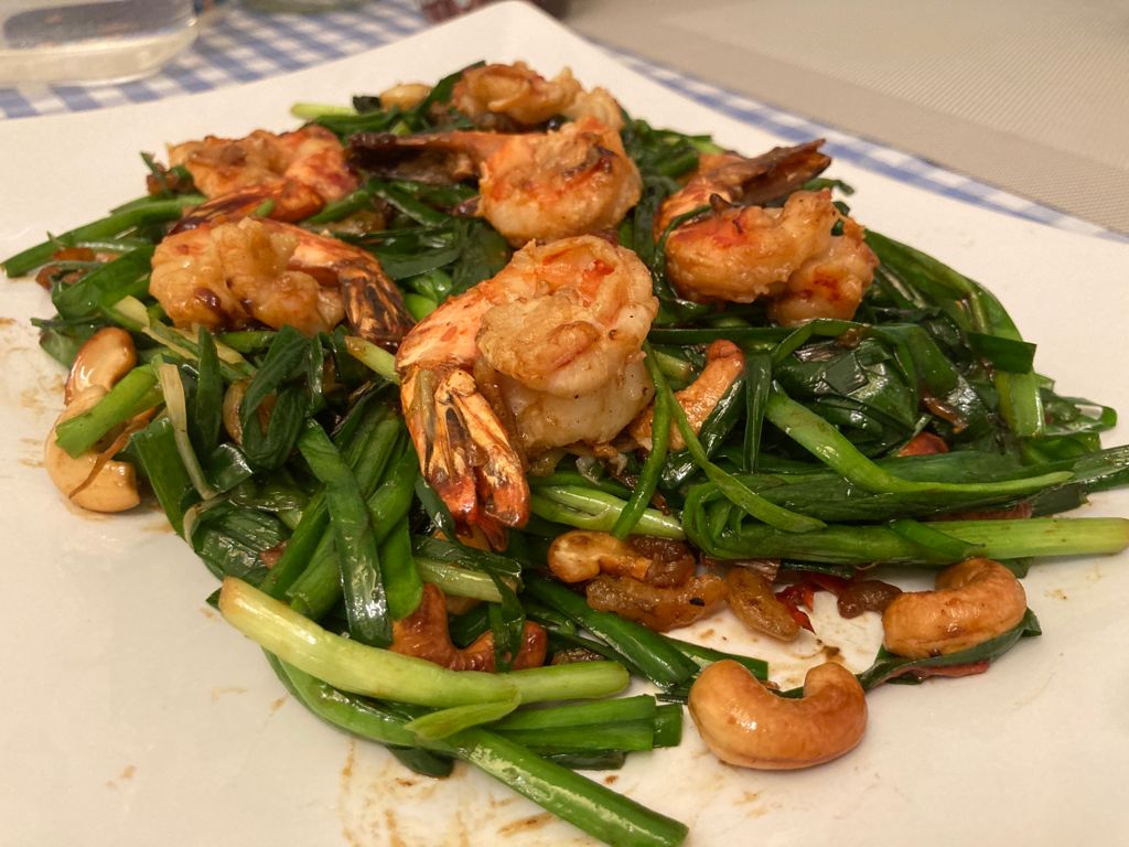 Stir Fry Supreme – Chives, cashews and Shrimp
