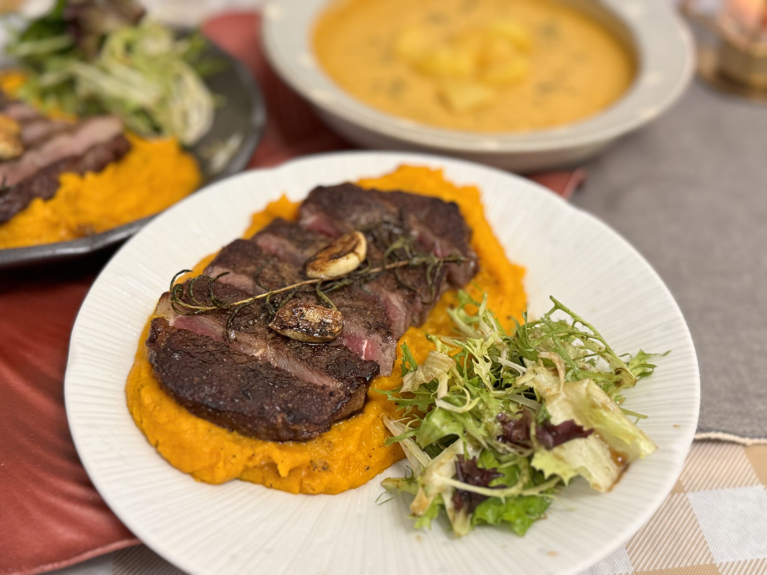 Low Carb Date Night – Steak on Parmesan Pumpkin Purée