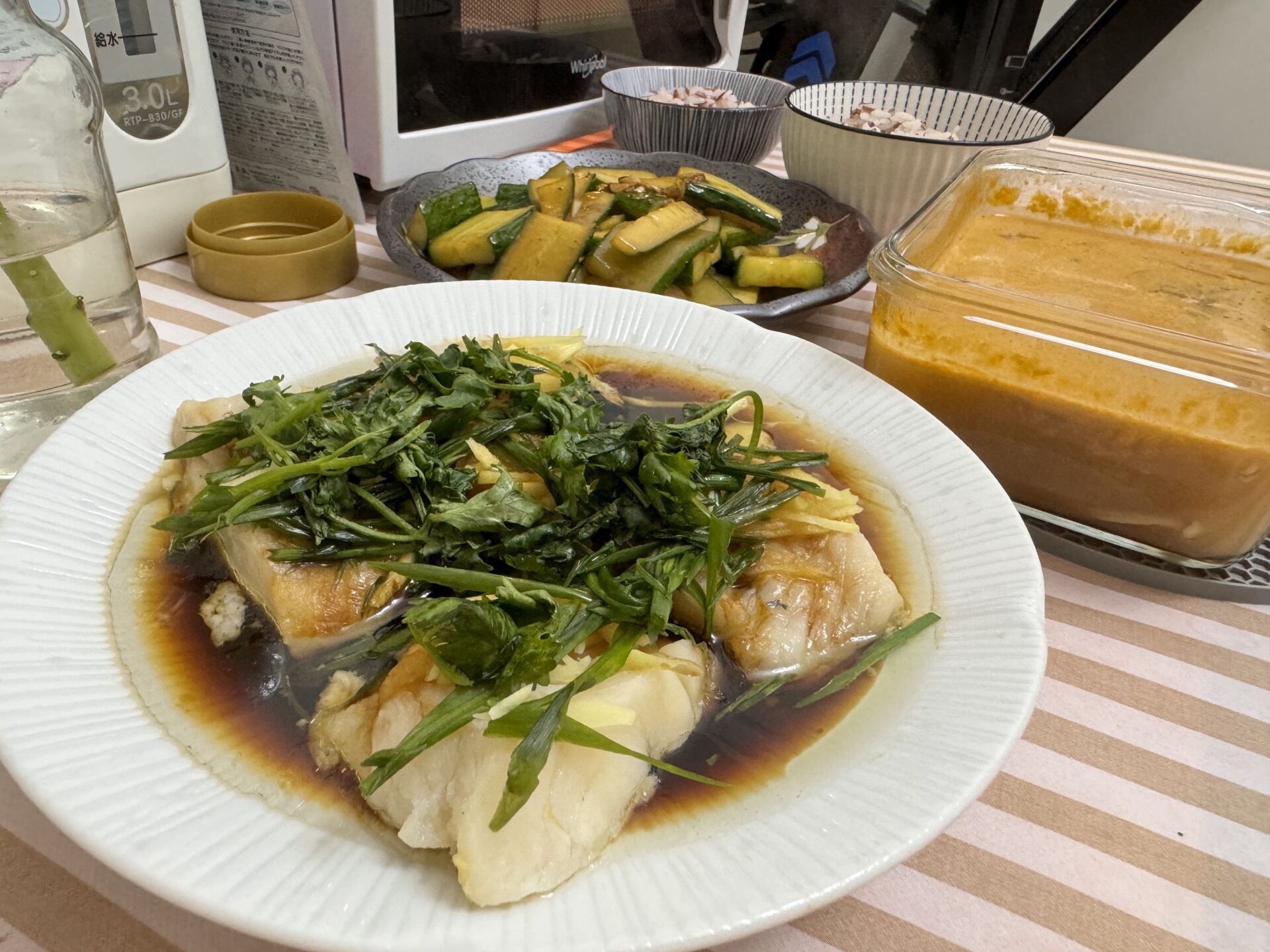 Weeknight Seafood Dinner – Cantonese Style Steamed Fish